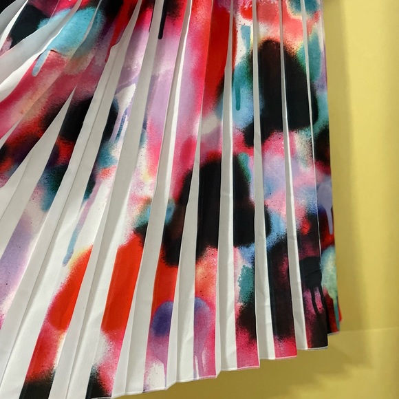 Pleated Skirt - Picture 5 of 5